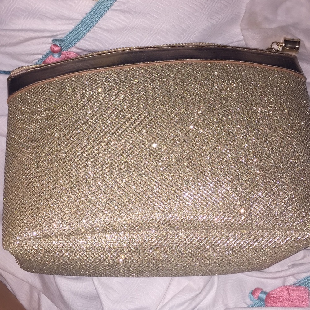THE ROYAL STANDARD makeup bag